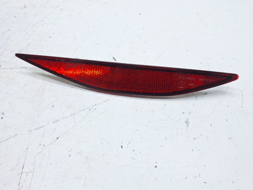 Refletor Olho Gato Traseiro Direito Vw Golf Gti 2.0 2015