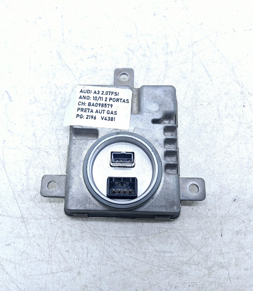 Modulo Reator Xenon Direito Audi A3 2.0 2010 2011 8k0941597c