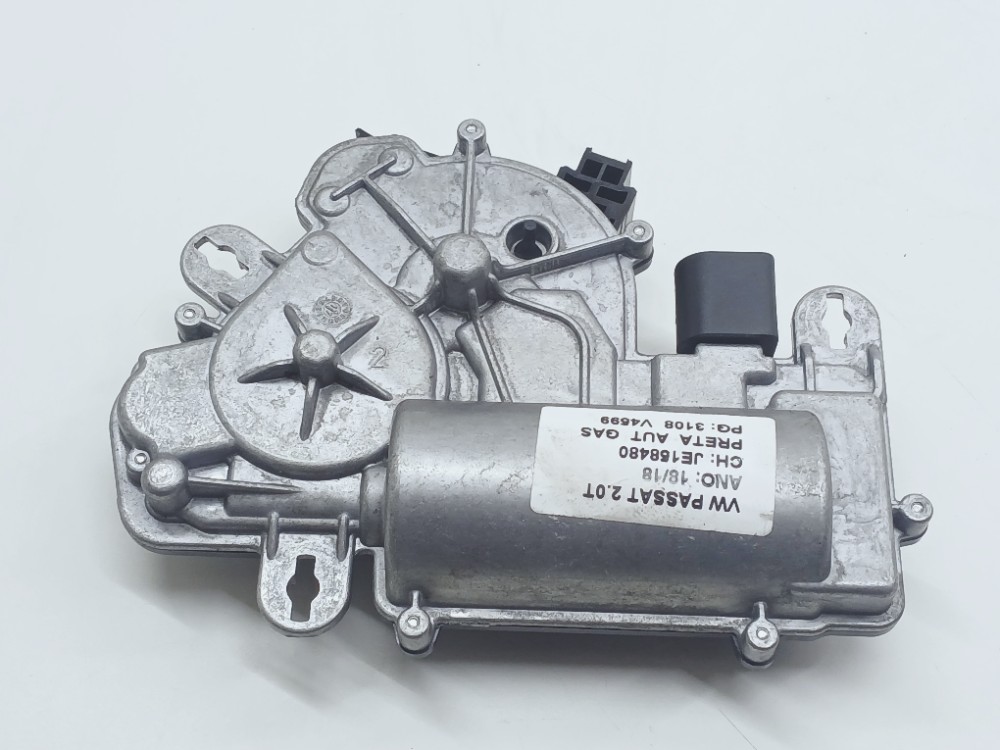 Motor Tampa Traseira Vw Tiguan 2.0t 2018 3g0827887b