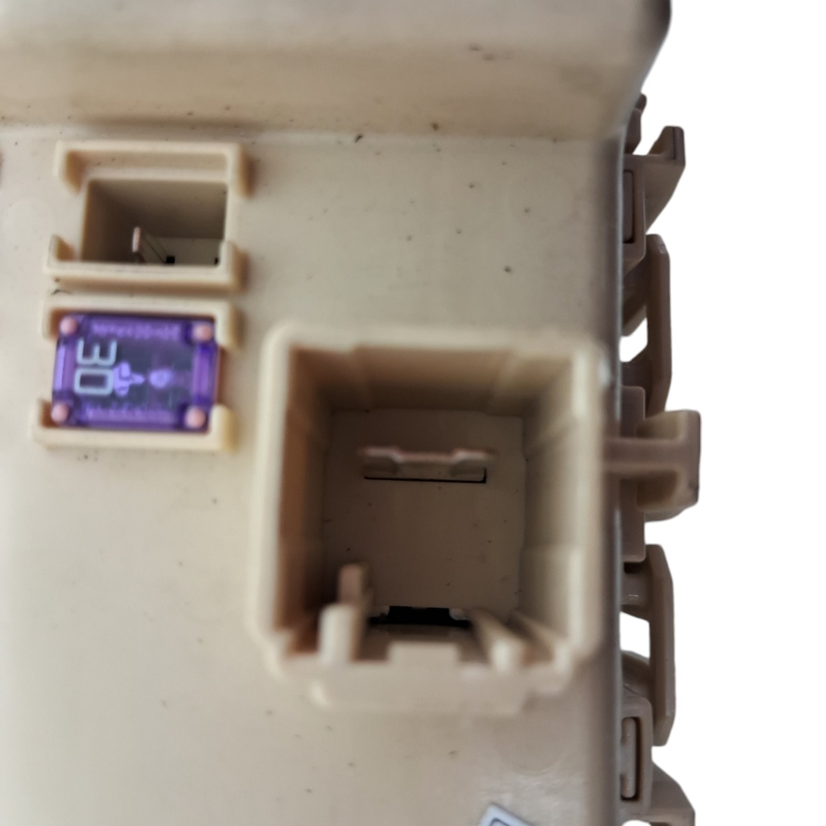 Modulo Bsi Casa Fusivel Corolla 2.0 Aut Flex 2015 7