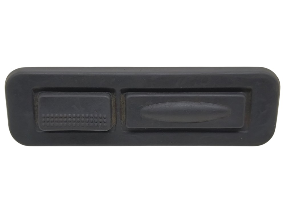 Botao Abertura Tampa Traseira Fiat Fastback 1.3 16v 2023 Preto