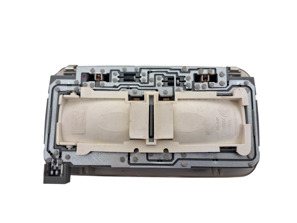 Luz Teto Fiat Palio Essence 2015 4