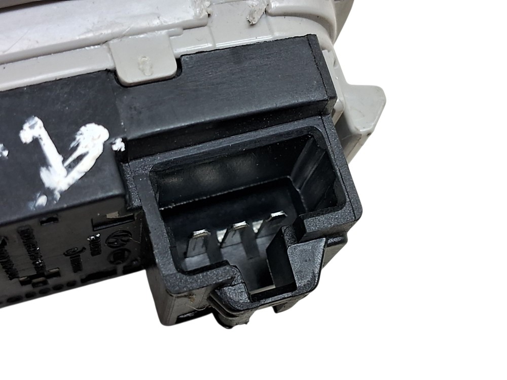 Luz Cortesia Teto Traseiro Direito Hyundai Creta 2022 5