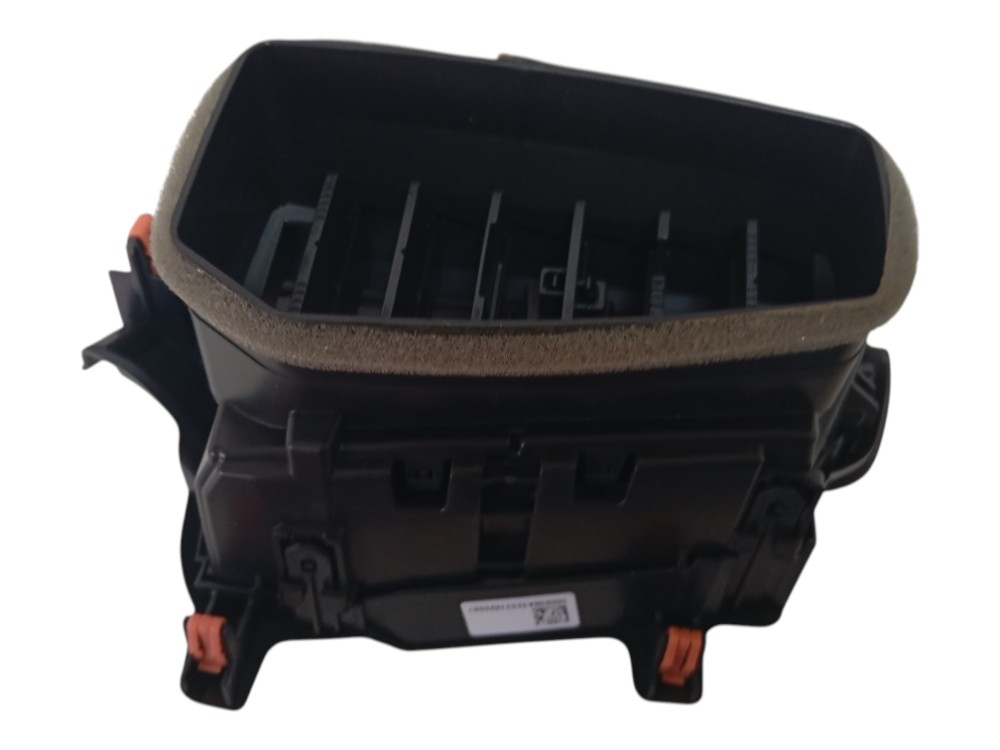 DIFUSOR AR ESQUERDO TOYOTA COROLLA CROSS 1.8 AUT 2024 8