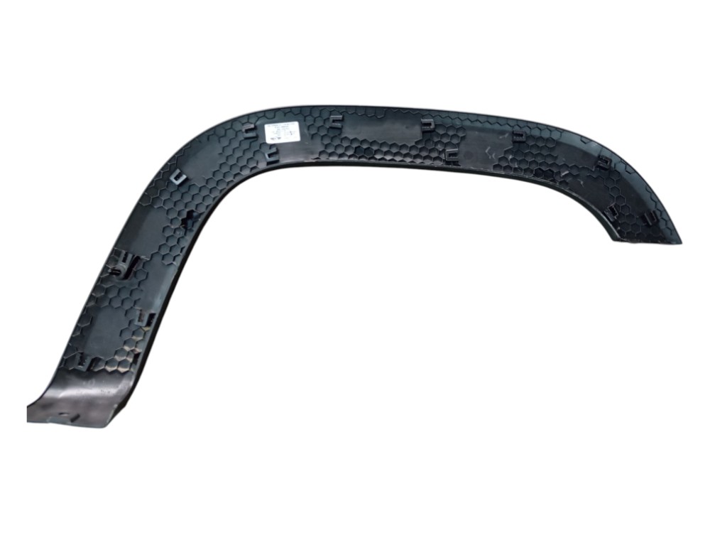 Aplique Lateral Traseiro Direito Fiat Strada 1.3 Aut 2024 6