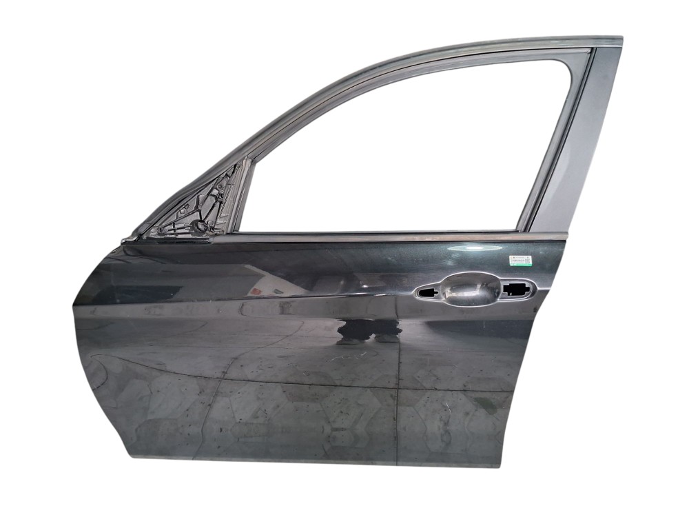 Porta Dianteira Esquerda Bmw 116i 2014 Dianteira Esquerda Preto