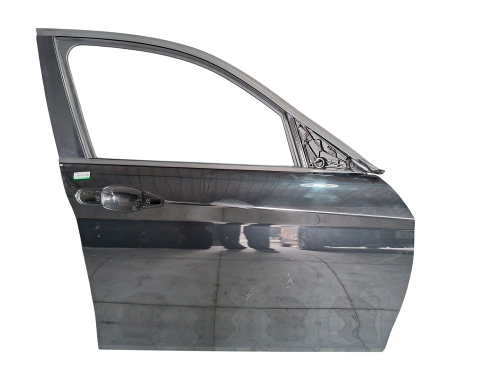 Porta Dianteira Direita Bmw 116i 2014 Dianteira Direito Preto
