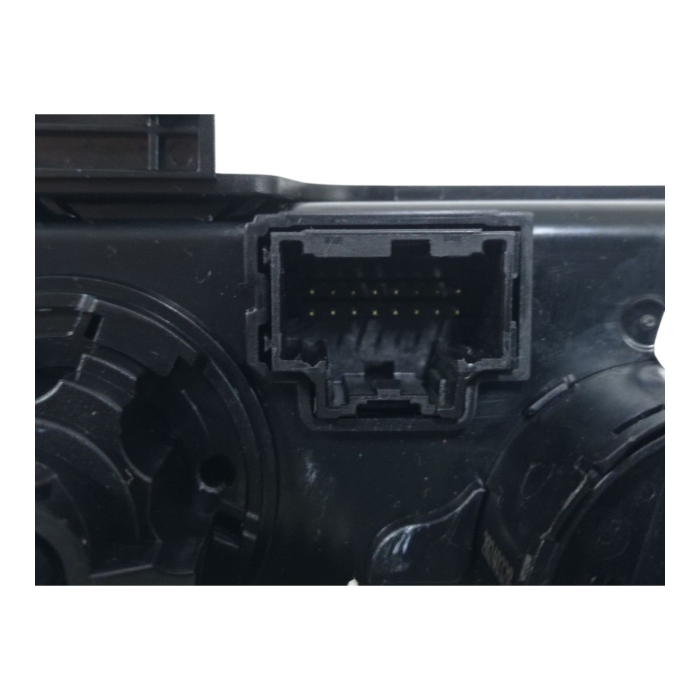 Controle Comando Ar Condicionado Chevrolet Tracker Lt 2025 5