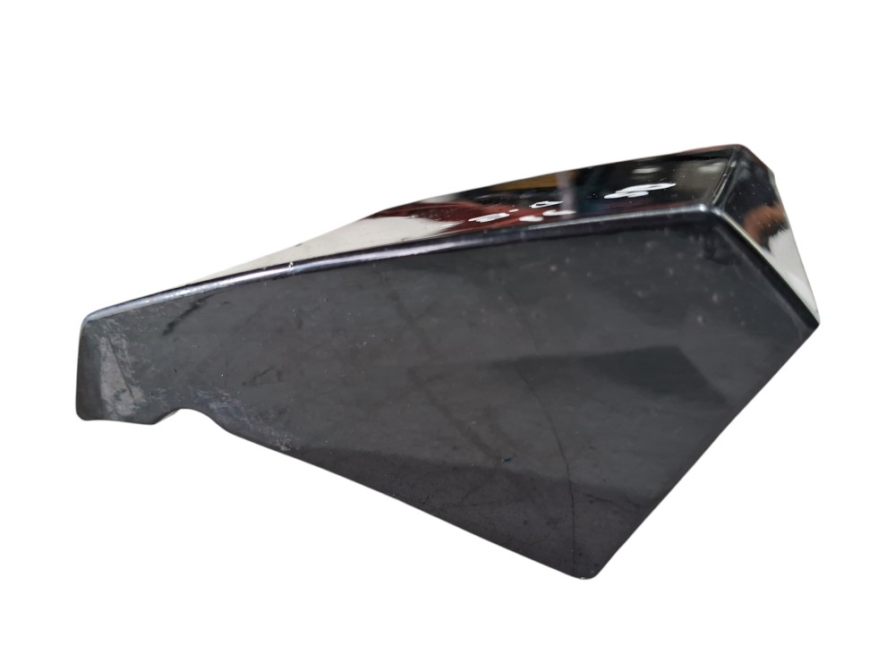 Aplique Paralama Esquerdo Audi Q5 Tfsi 2011 Preto 3