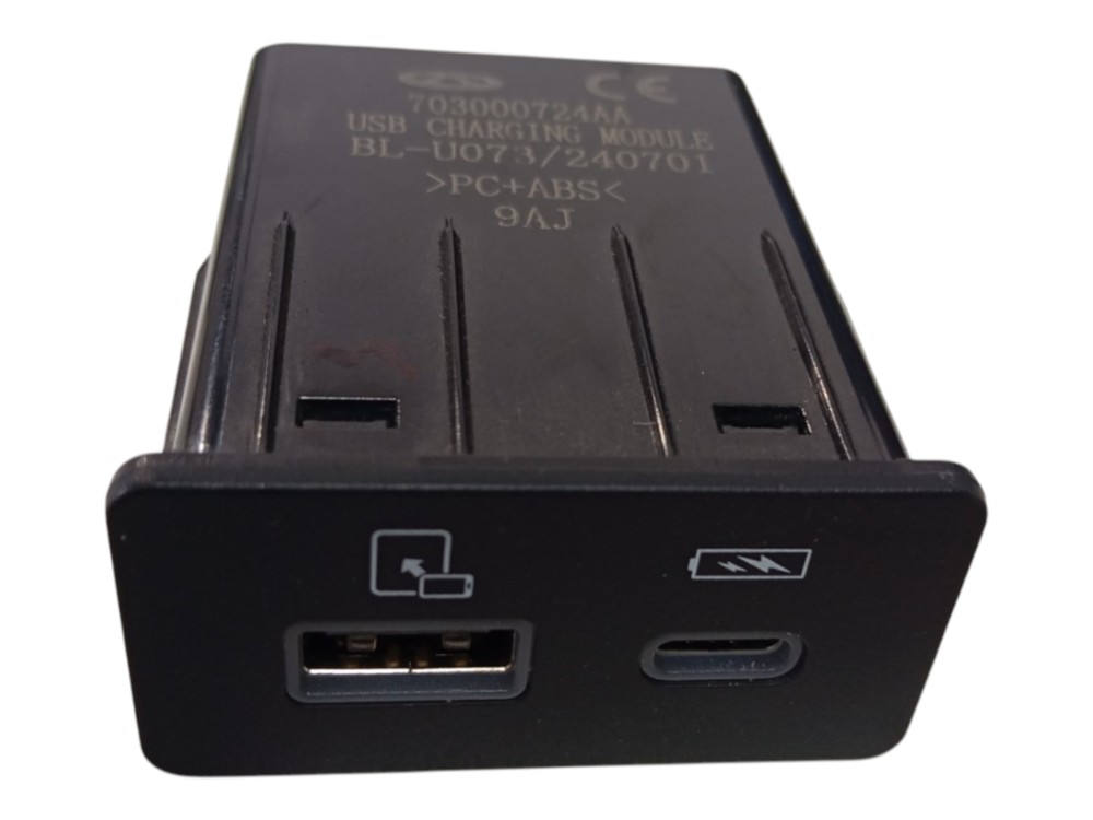 Entrada Usb Chery Tiggo 8 Pro Tgdi 1.6 Turbo 2025 5