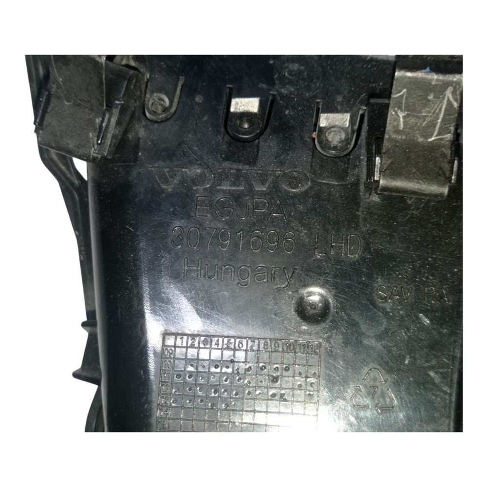 Difusor Ar Lado Direito Volvo V40 Dynamic 2014 5