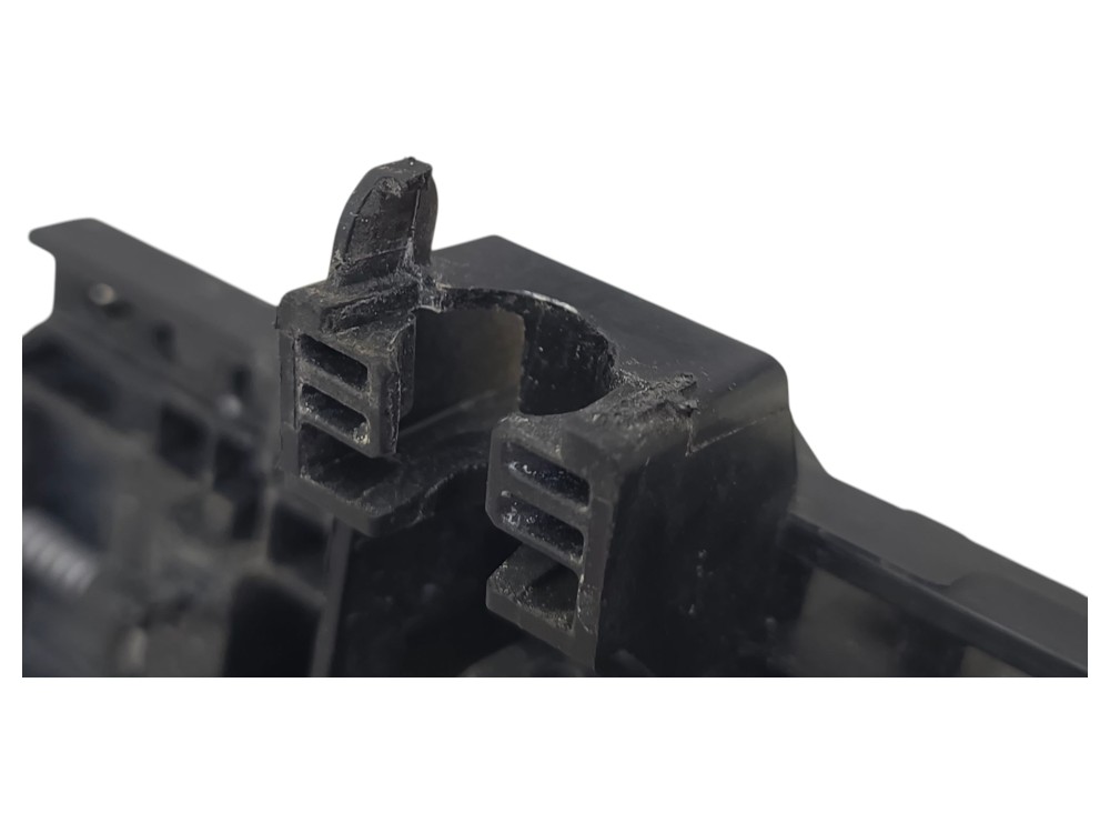 Maçaneta Externa Porta Traseira Direita Mercedes C180 2016 Preto Traseira 6