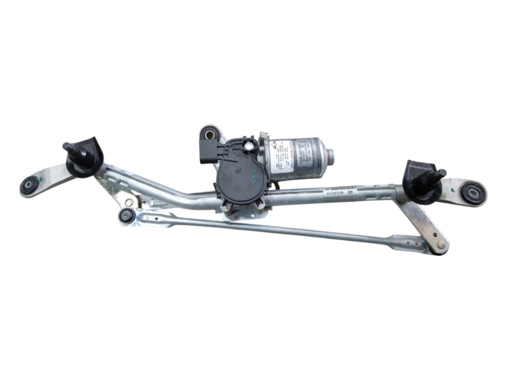 Máquina Limpador Parabrisa Chevrolet Tracker Lt 2025 3