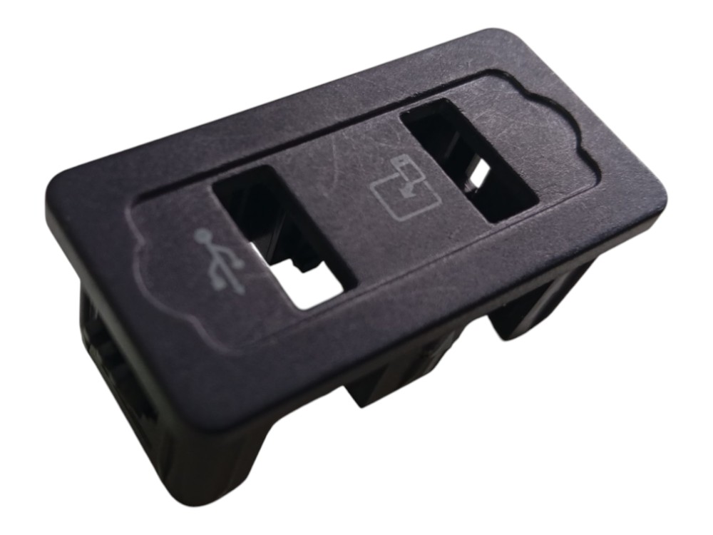 Moldura Usb Chery Tiggo 5x 1.5 Aut 2022 3