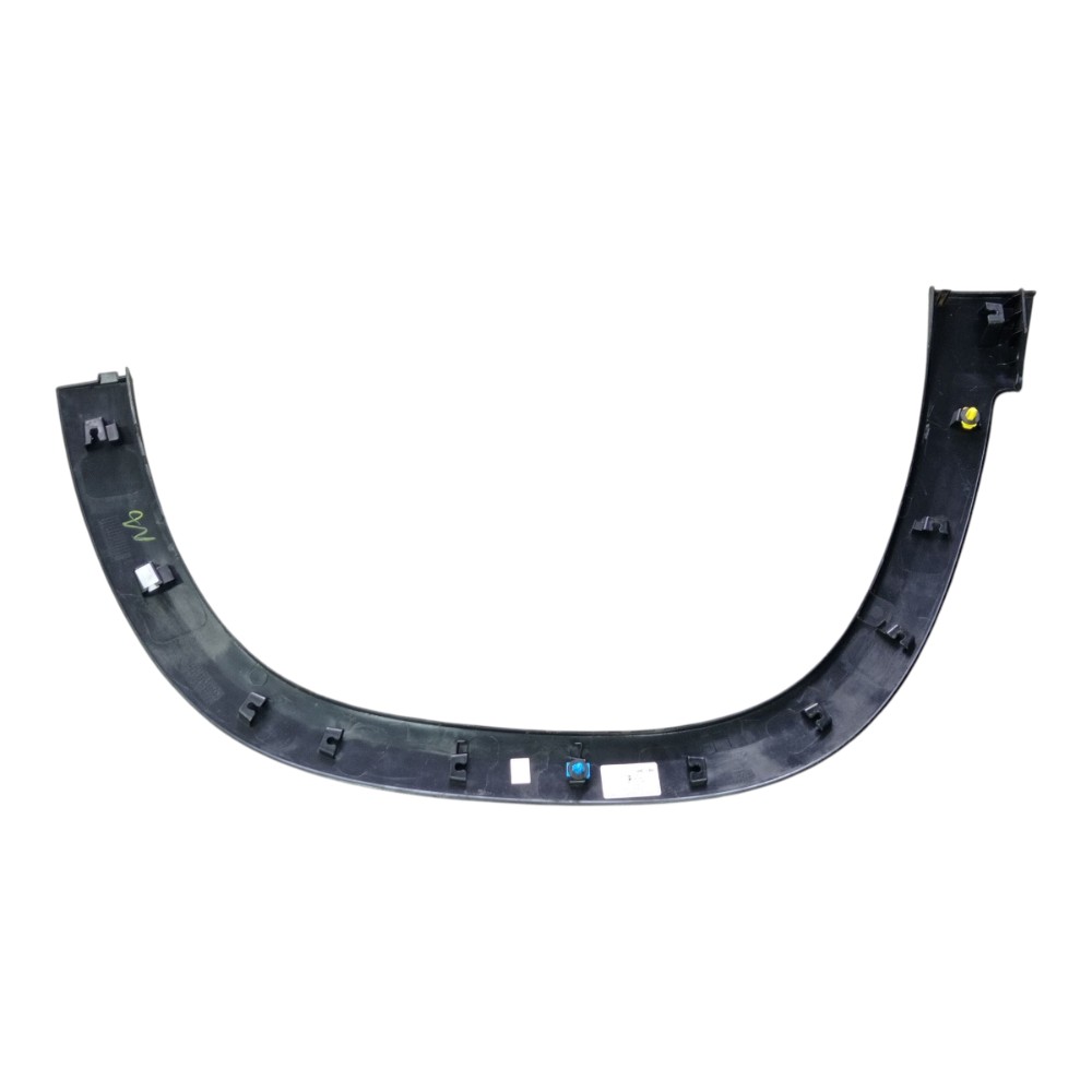 Aplique Lateral Dianteiro Esquerdo Chevrolet Tracker Lt 2025 2