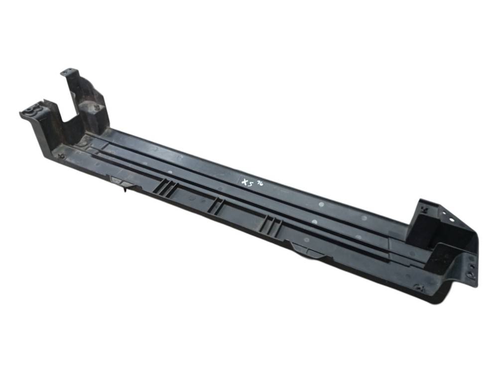 SUPORTE SUPERIOR RADIADOR BMW X5 2016 6