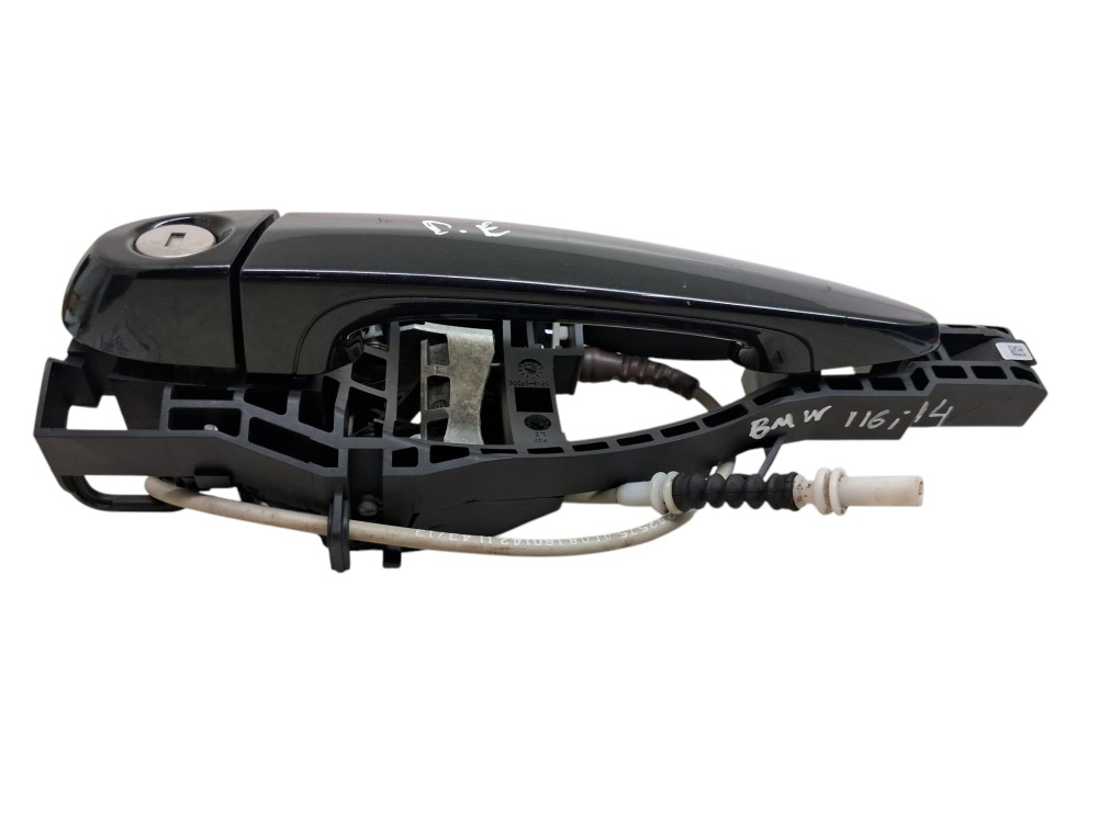 Macaneta Externa Porta Dianteira Esquerda Bmw 116i 2014 Preto Dianteira 2
