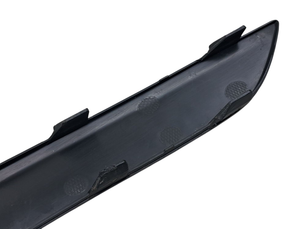 Moldura Acabamento Esquerdo Parachoque Diant Volvo Xc60 2014 – Preto 4