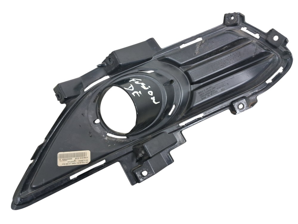 Moldura Farol Milha Esquerdo Ford Fusion Titanium 2016 Preto Esquerdo 4