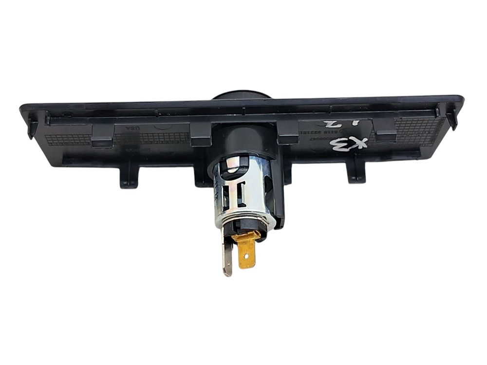 Acabamento Tomada 12v Bmw X3 Xdrive20i 2013 – Preto 3