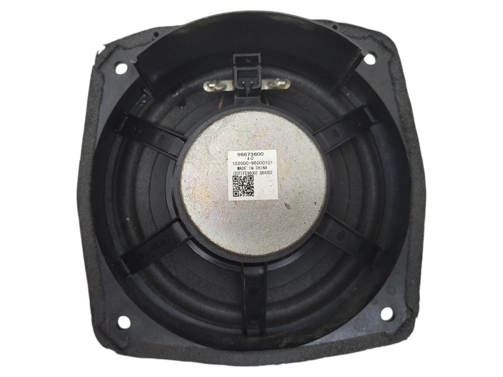 Alto Falante Porta Dianteira Direita Chevrolet Captiva 2015 Preto 2