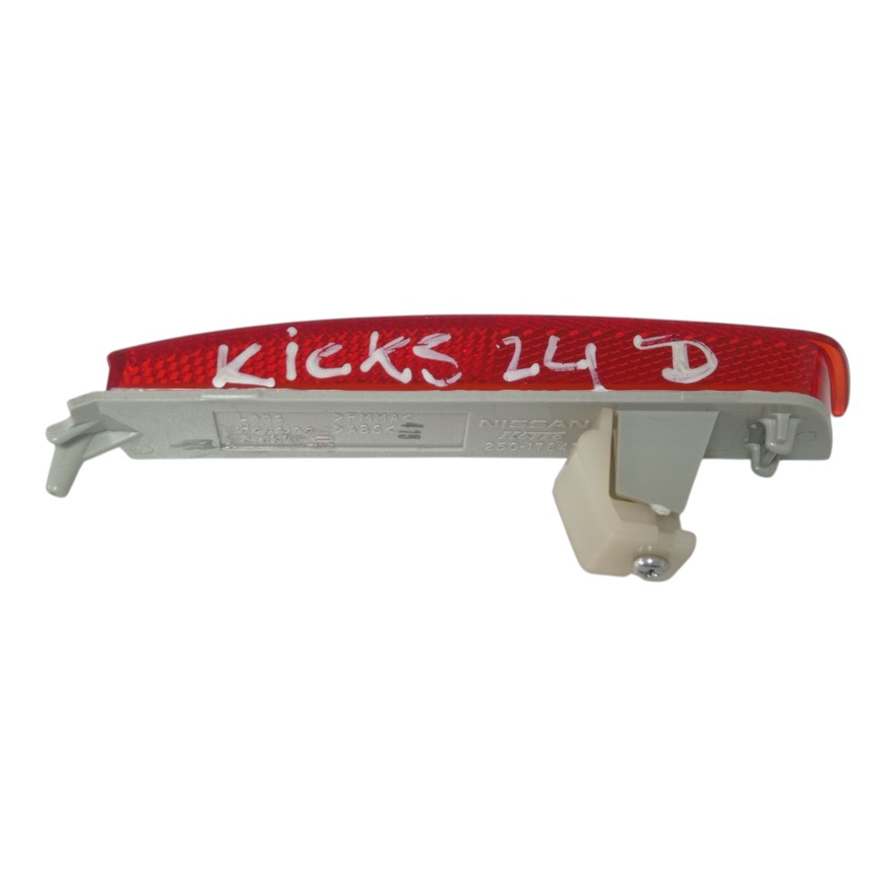 Refletor Parachoque Traseiro Esquerdo Nissan Kicks 2024 2