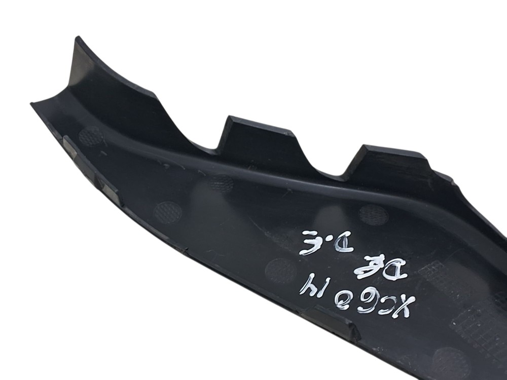 Moldura Acabamento Esquerdo Parachoque Diant Volvo Xc60 2014 – Preto 3