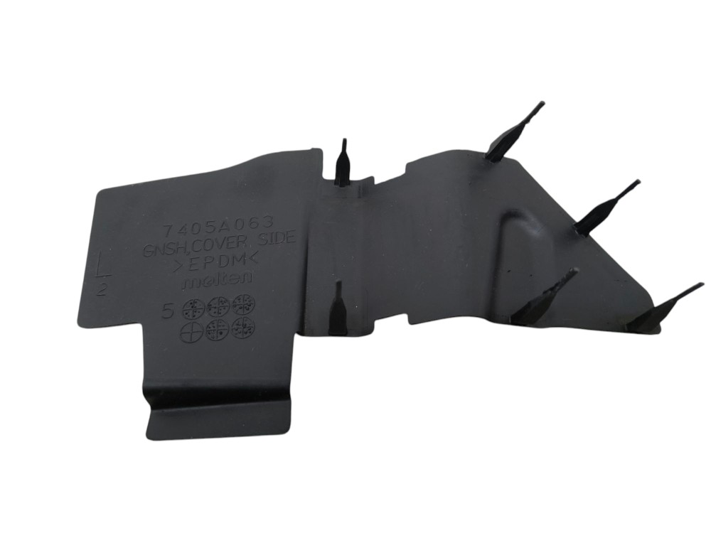 Acabamento Esquerdo Churrasqueira Mitsubishi Outlander 2011 – Preto 2