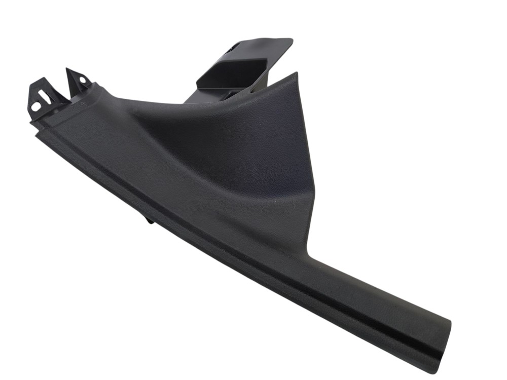 Acabamento Soleira Traseira Dir Chevrolet Cruze Sedan 2020 Preto