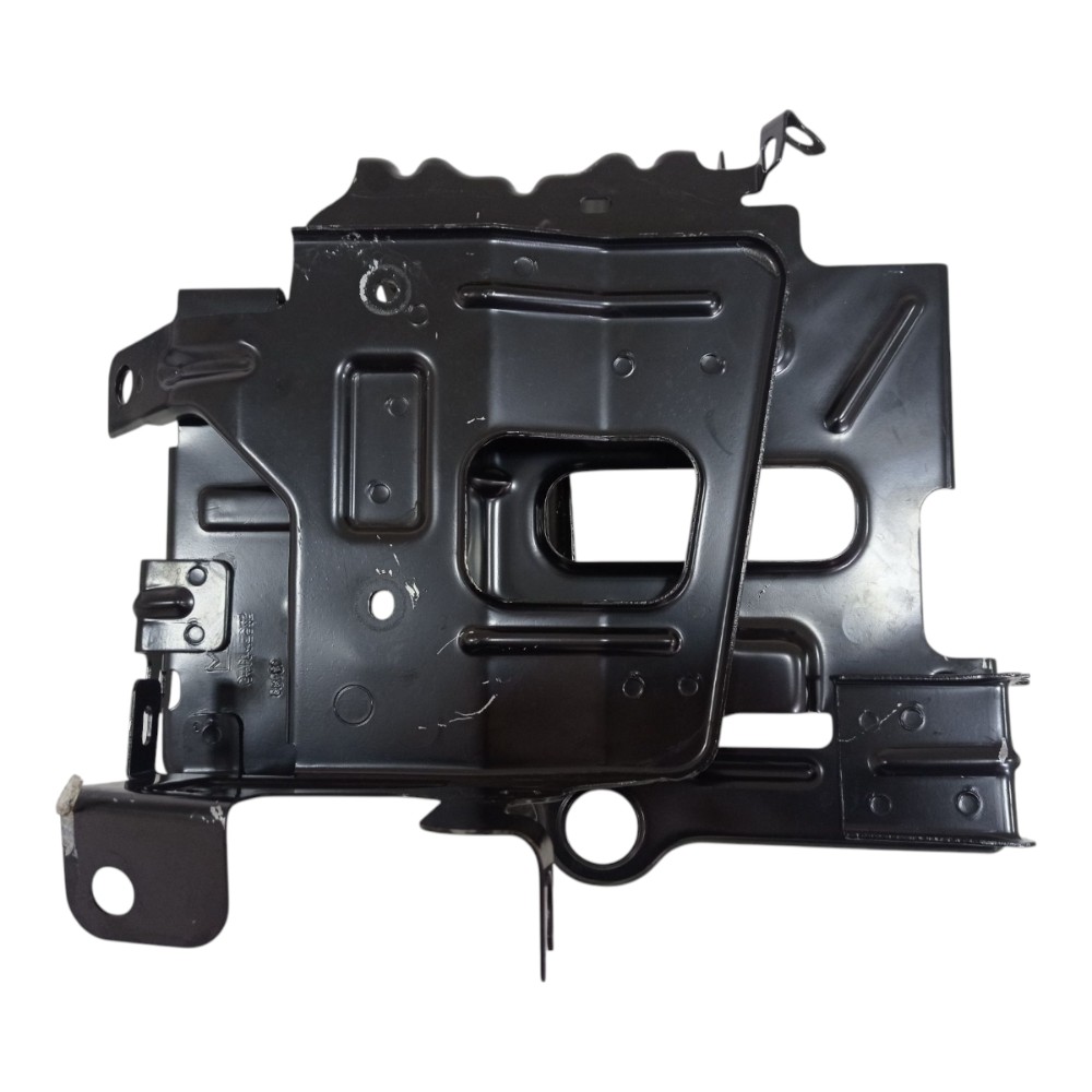 Caixa Suporte Bateria Chevrolet Tracker Lt 2025 4