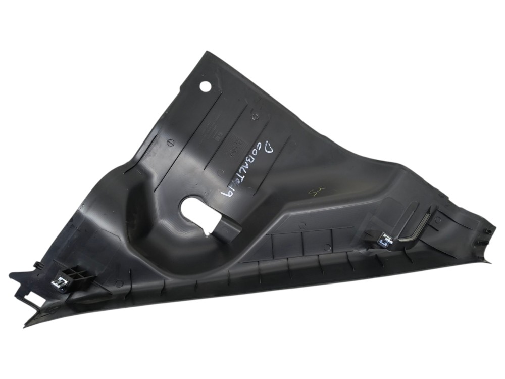 Acabamento Lateral Direito Banco Tras Chevrolet Cobalt 2019 Preto 2