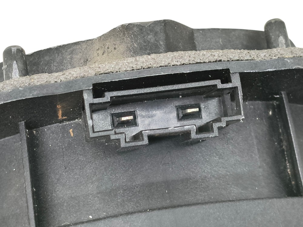 Alto Falante Porta Dianteira Direita Volkswagen Nivus 2021 Preto 4