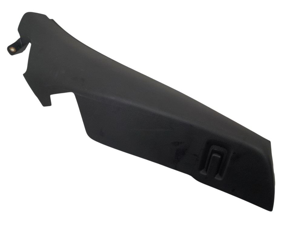Acabamento Lateral Banco Tras Dir Chevrolet Cruze Sedan 2020 1