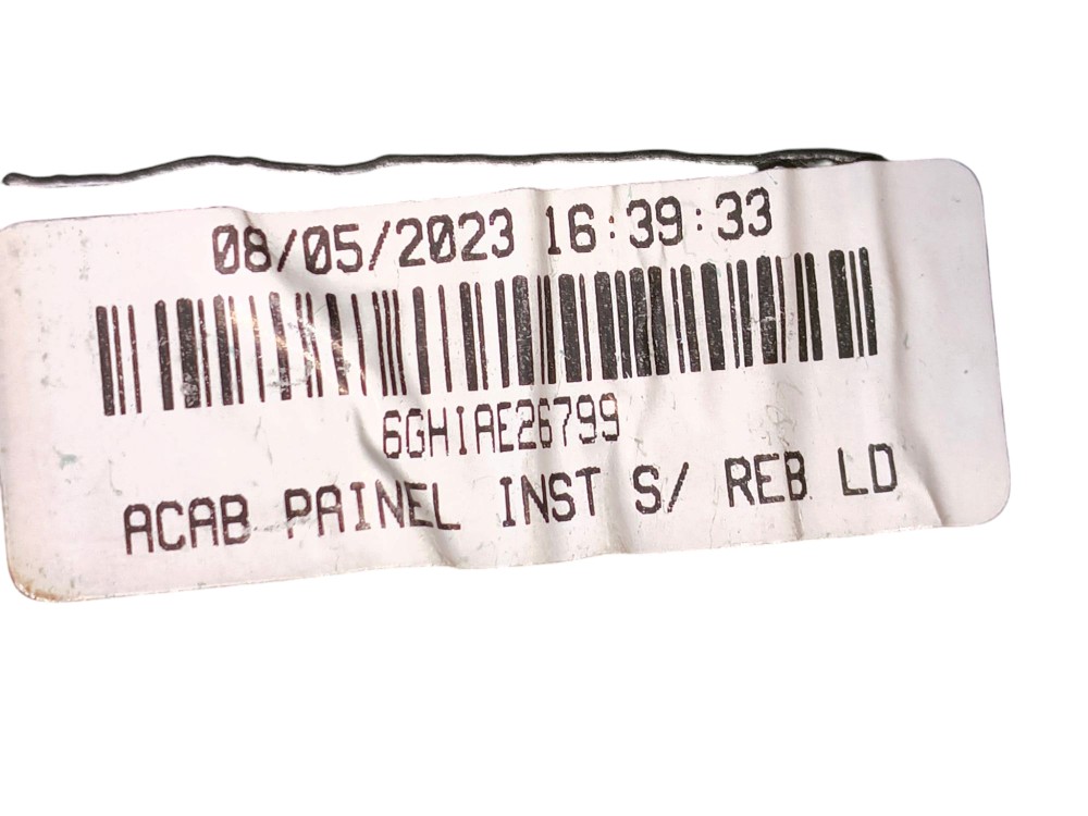 Moldura Central Painel Chevrolet Tracker Midnight 2024 6