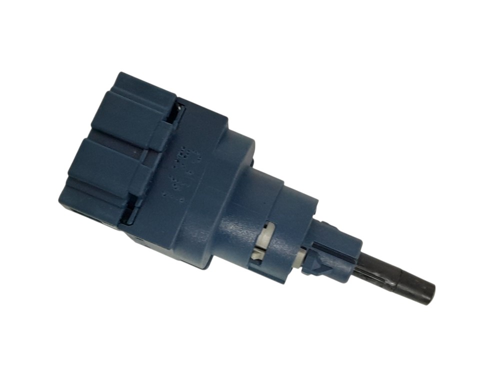 Interruptor Pedal Embreagem Volkswagen Crossfox 1.6 16v 2016 1