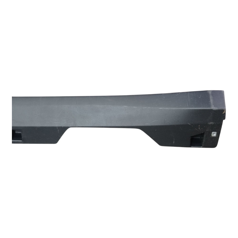 Spoiler Lateral Esquerdo Chevrolet Tracker Lt 2025 5