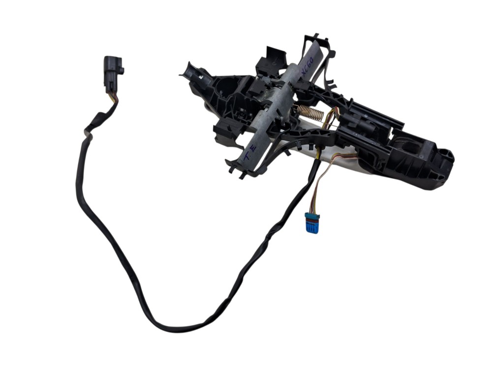 Maçaneta Externa Porta Traseira Esquerda Volvo Xc60 2014 – Prata – Traseira 2