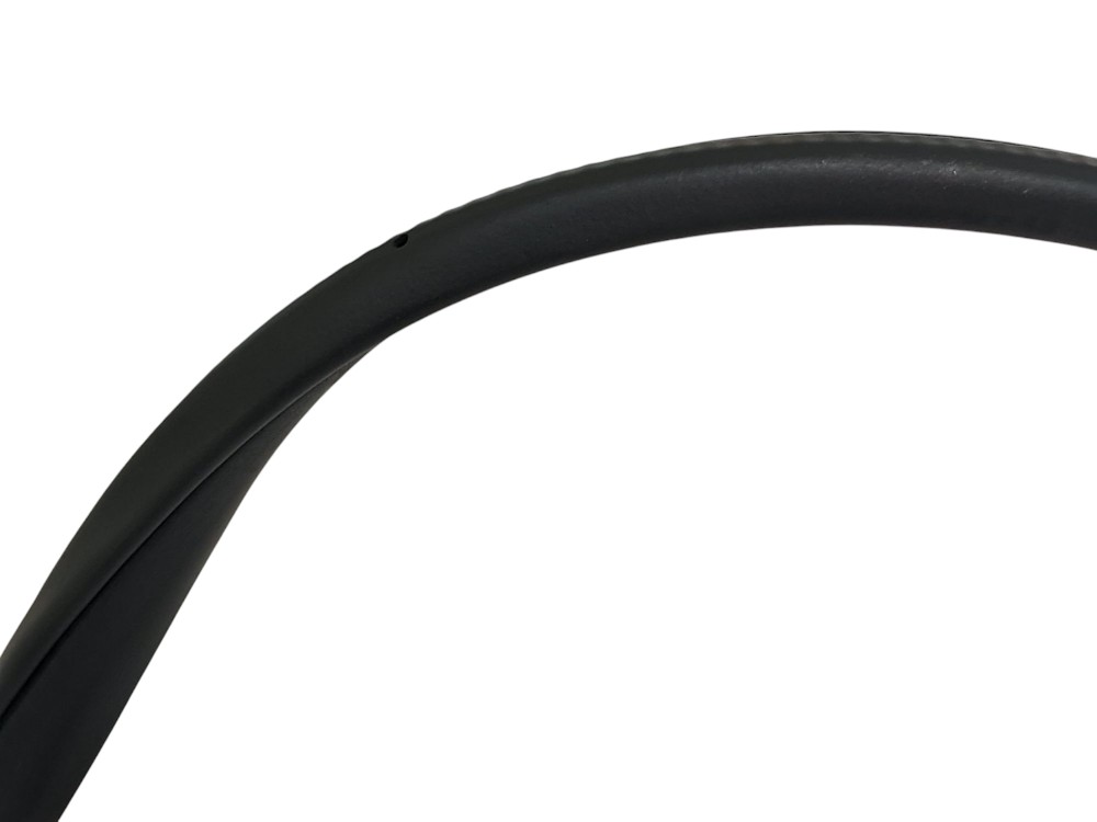 Borracha Vedacao Porta Tras Direita Chevrolet Tracker 2024 3