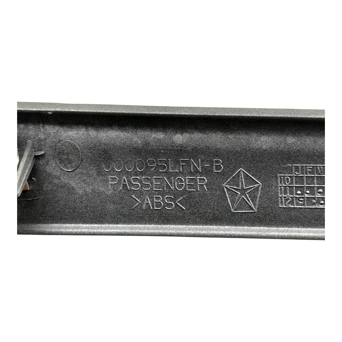 Moldura Difusor Direito Fiat Freemont 2012 6