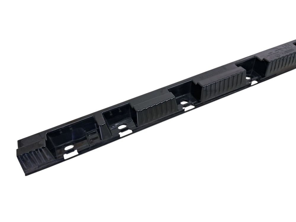 Guia Suporte Dianteiro Direito Spoiler Lateral Bmw X1 2012 3