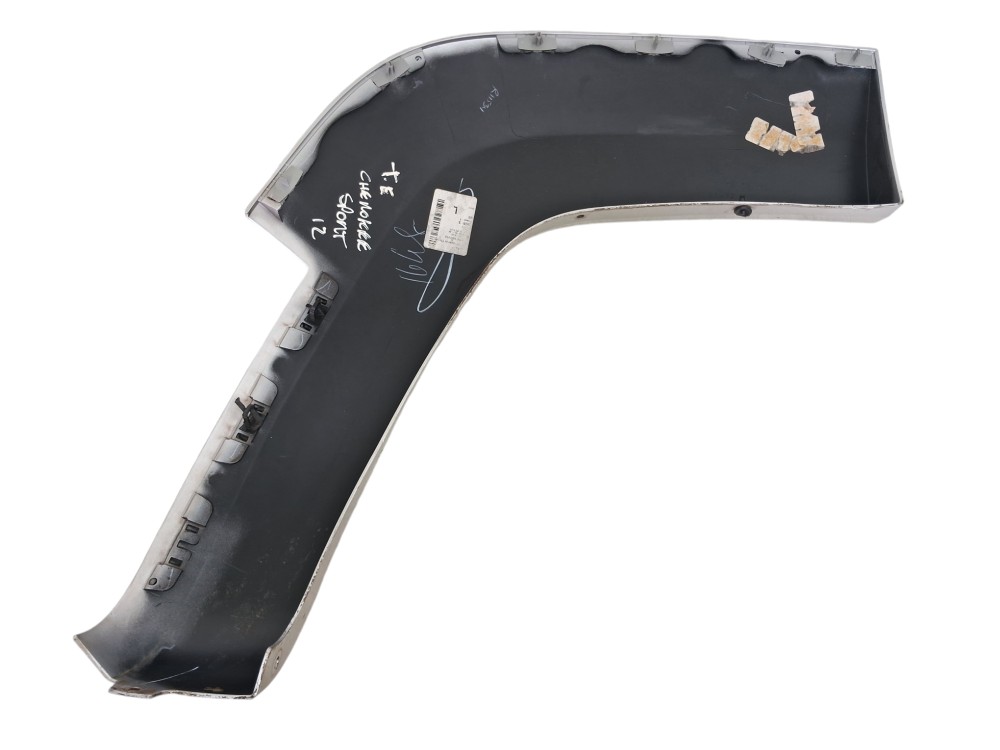Aplique Externo Lateral Tras Esq Jeep Cherokee Sport 2012 – Cinza 5