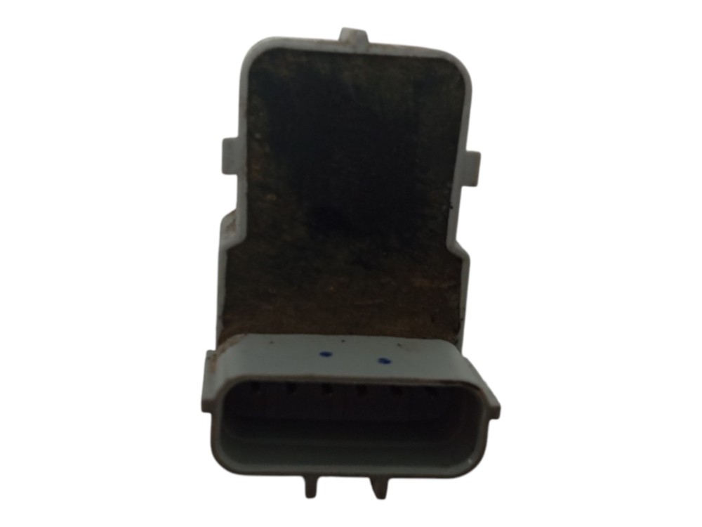 Sensor Estacionamento Traseiro Hyundai Ix35 Gl 2.0 Aut 2019 6