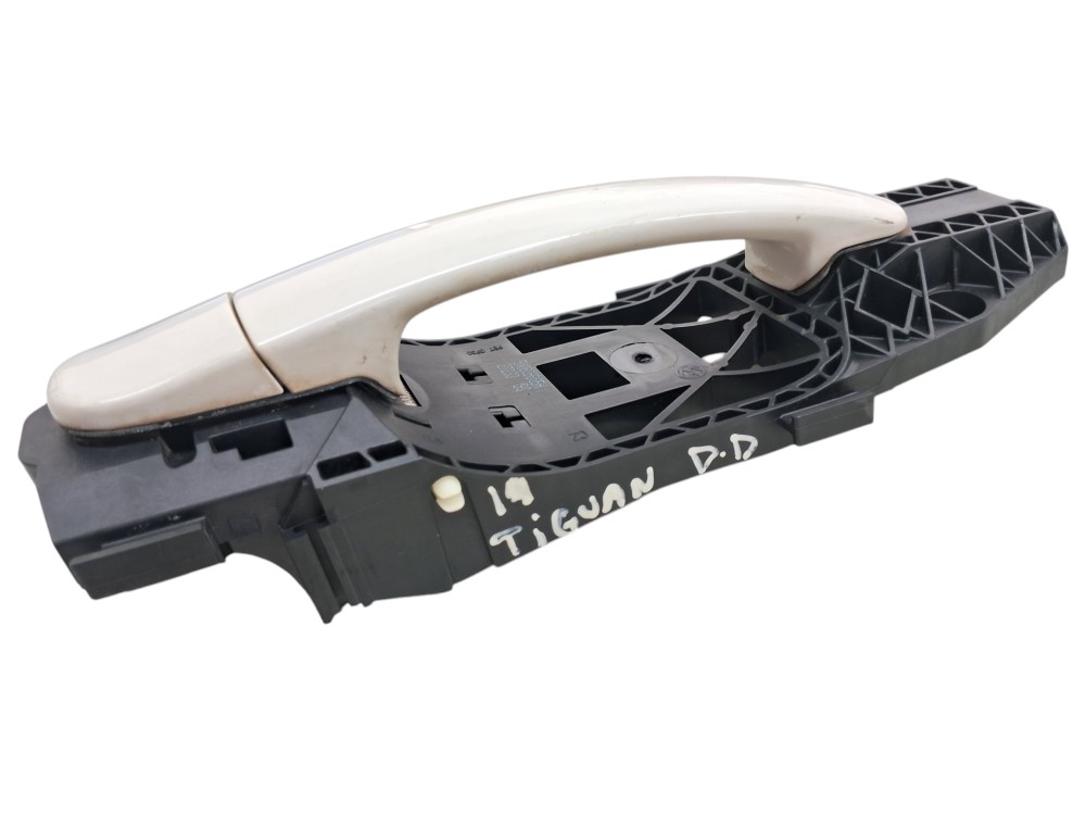 Macaneta Externa Porta Dianteira Dir Volkswagen Tiguan 2014 Branco 3