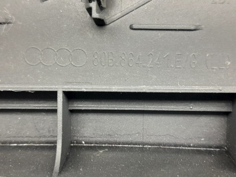 Moldura Console Trambulador Audi Q5 Tfsi 2.0 Turbo Gas 2022 7