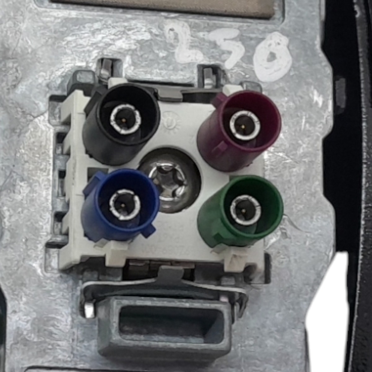 Antena Teto Mercedes Cla 250 2.0 16v Gas Aut 4×4 2015  Preta 6