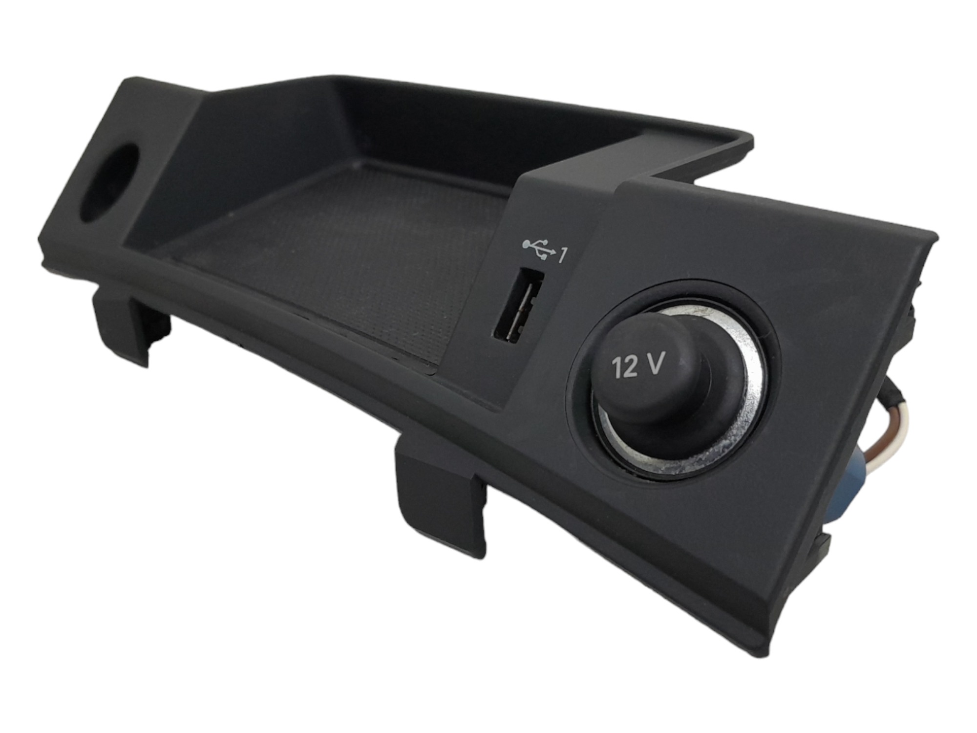 Moldura Tomada 12v E Entrada Usb Audi Q5 Tfsi 2022 – Preto 2