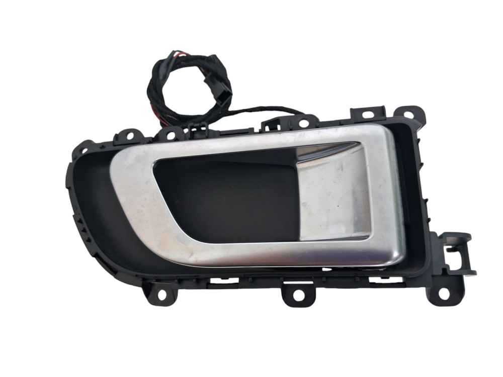 Macaneta Int Porta Tras Dir Land Rover Discovery Sport 2017 – Cromado – Traseira 1