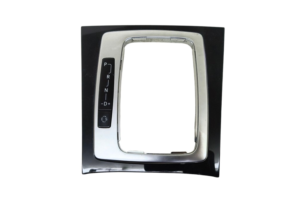 Moldura Trambulador Mercedes C180 Cgi 2012 1
