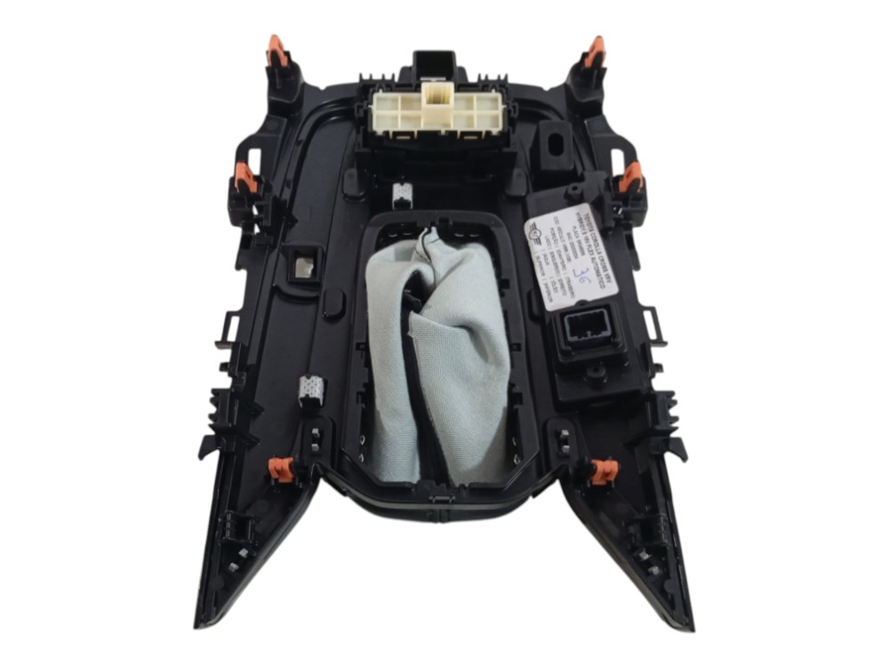 ACABAMENTO TRAMBULADOR CONSOLE TOYOTA COROLLA CROSS 1.8 2024 5