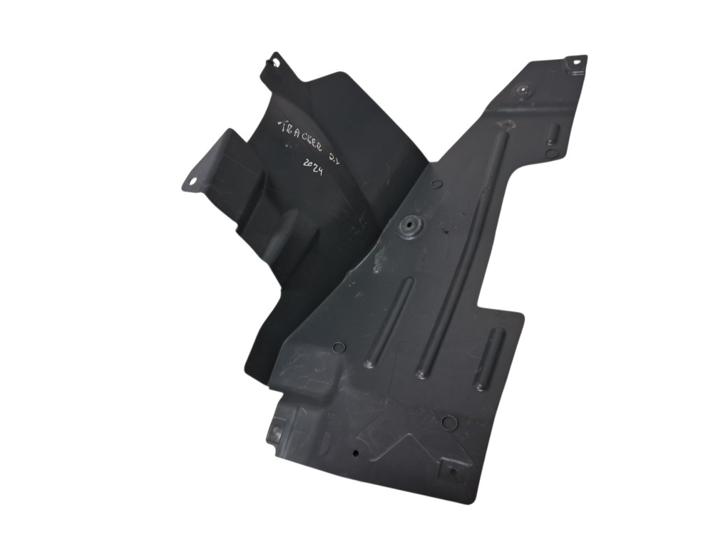 Defletor Protetor Direito Chevrolet Tracker 2024